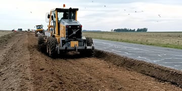 Avanzan los trabajos de repavimentación de la Ruta Nacional Nº3 entre Tres Arroyos y Gonzales Chaves