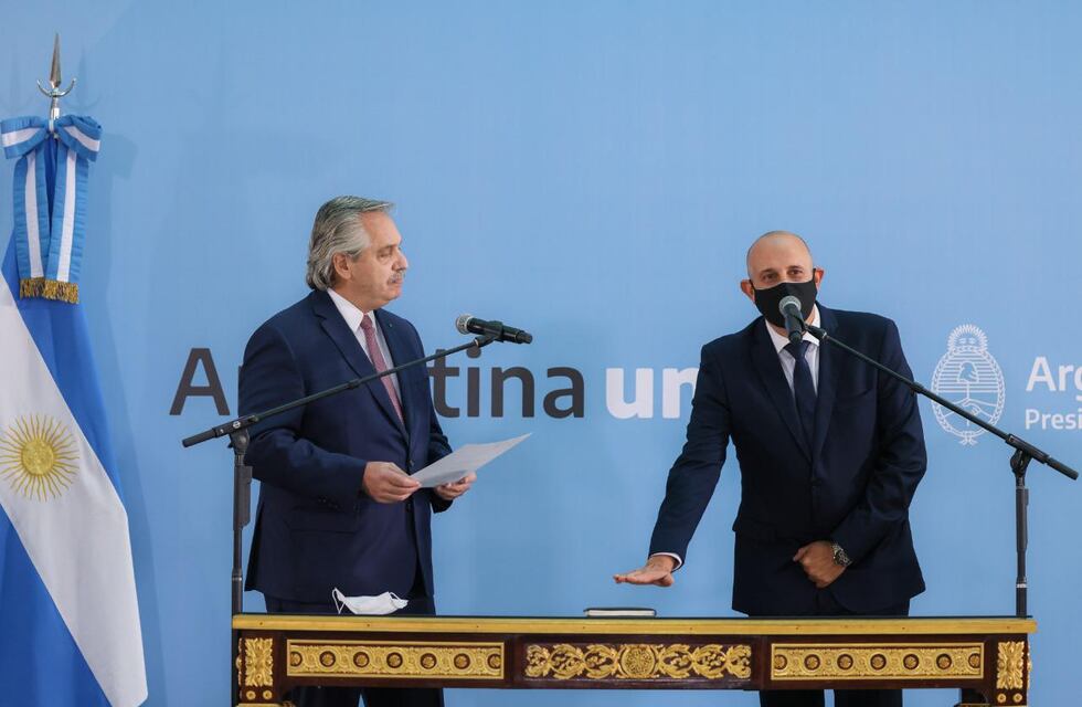 Alexis Guerrera juró como nuevo ministro de Transporte, en reemplazo del fallecido Meoni