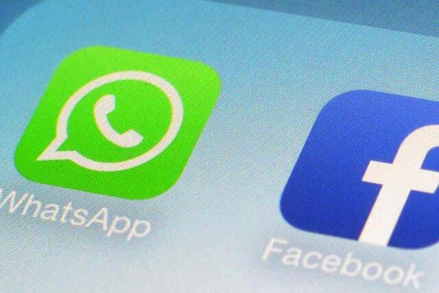 ÍCONOS. De WhatsApp y Facebook en un iPhone (AP/Archivo).