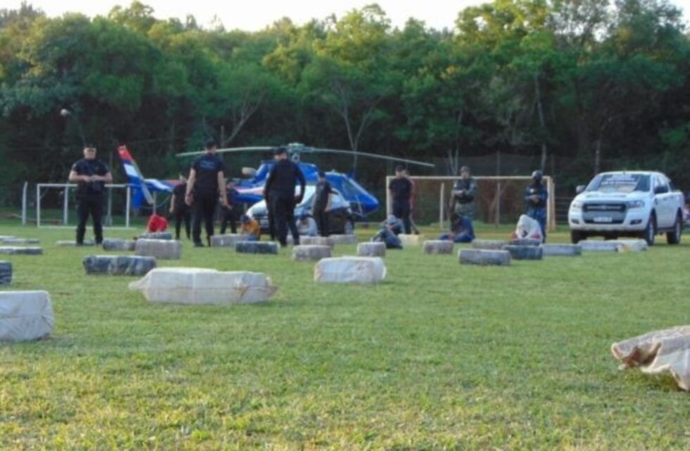 Desmantelan un narcogalpón en Montecarlo y detienen a 6 personas