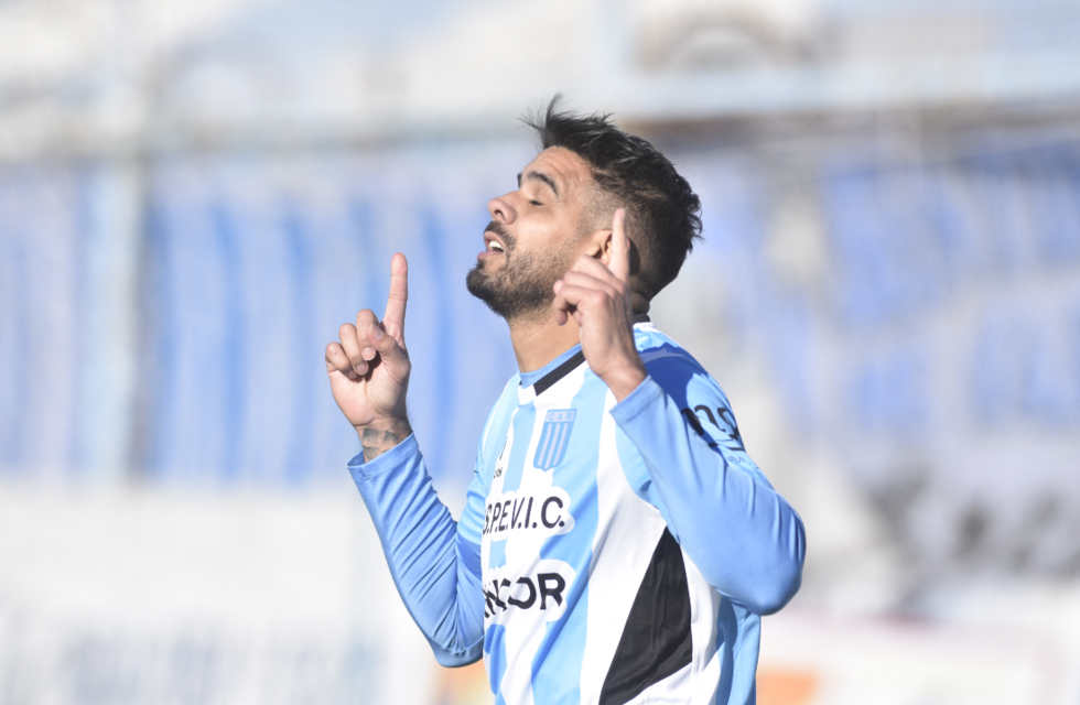 Racing anda Joya: ganó en Sunchales sigue arriba en el Federal A