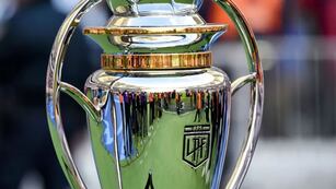 Trofeo del Torneo Clausura 2025.