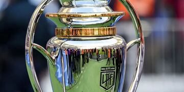 Trofeo del Torneo Clausura 2025.