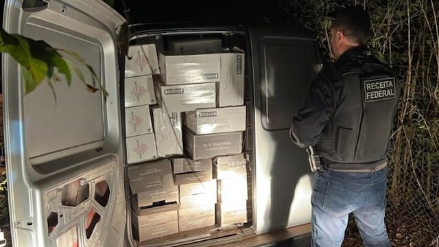 Incautan en Foz de Iguazú un contrabando de vinos argentinos.