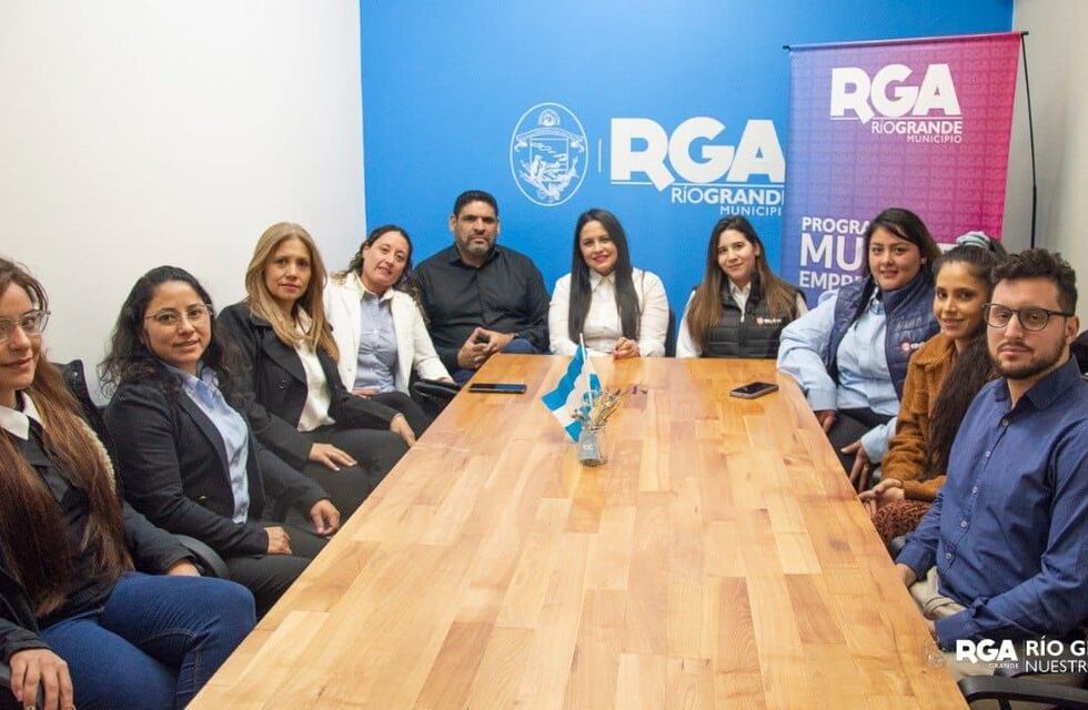 Río Grande: se incorporaron cinco nuevas choferesas al transporte público de pasajeros