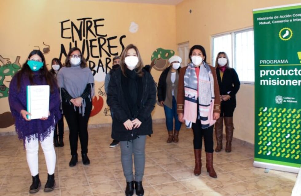 Emprendedoras laneras adquirieron sus matrículas habilitantes