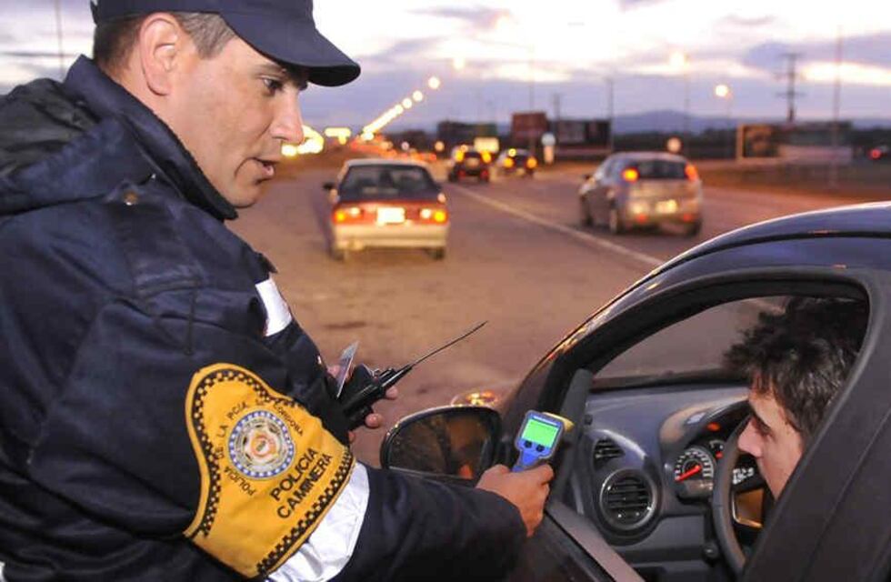 Córdoba: proponen arrestos de hasta 15 días para quienes conduzcan alcoholizados