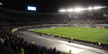 Los hinchas vuelven a la cancha.