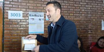 El candidato a vicepresidente por Juntos por el Cambio votó en Mendoza.