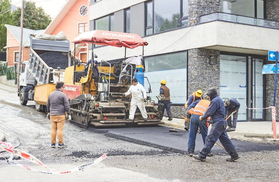 Ushuaia: continúa la obra de repavimentación