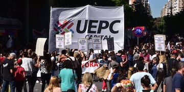 Los docentes de Córdoba irán a un paro de actividades la próxima semana.