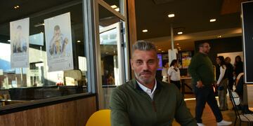Sergio Goycochea, exarquero y leyenda de la selección argentina, estuvo en la presentación de la hamburguesa Grand Leyenda de Mc Donald's por la Copa América. (Javier Ferreyra / la Voz)