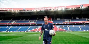 Messi luciendo los colores del PSG (Foto: PSG)
