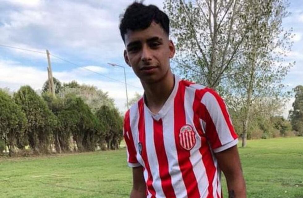 La emotiva carta del padre de Lucas González, el adolescente que murió baleado por la Policía en Barracas