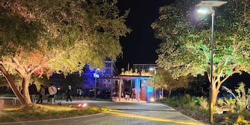 El moderno edificio se construyó en base a la sustentabilidad, por lo que se utilizó un sistema de construcción mixto. La Voz