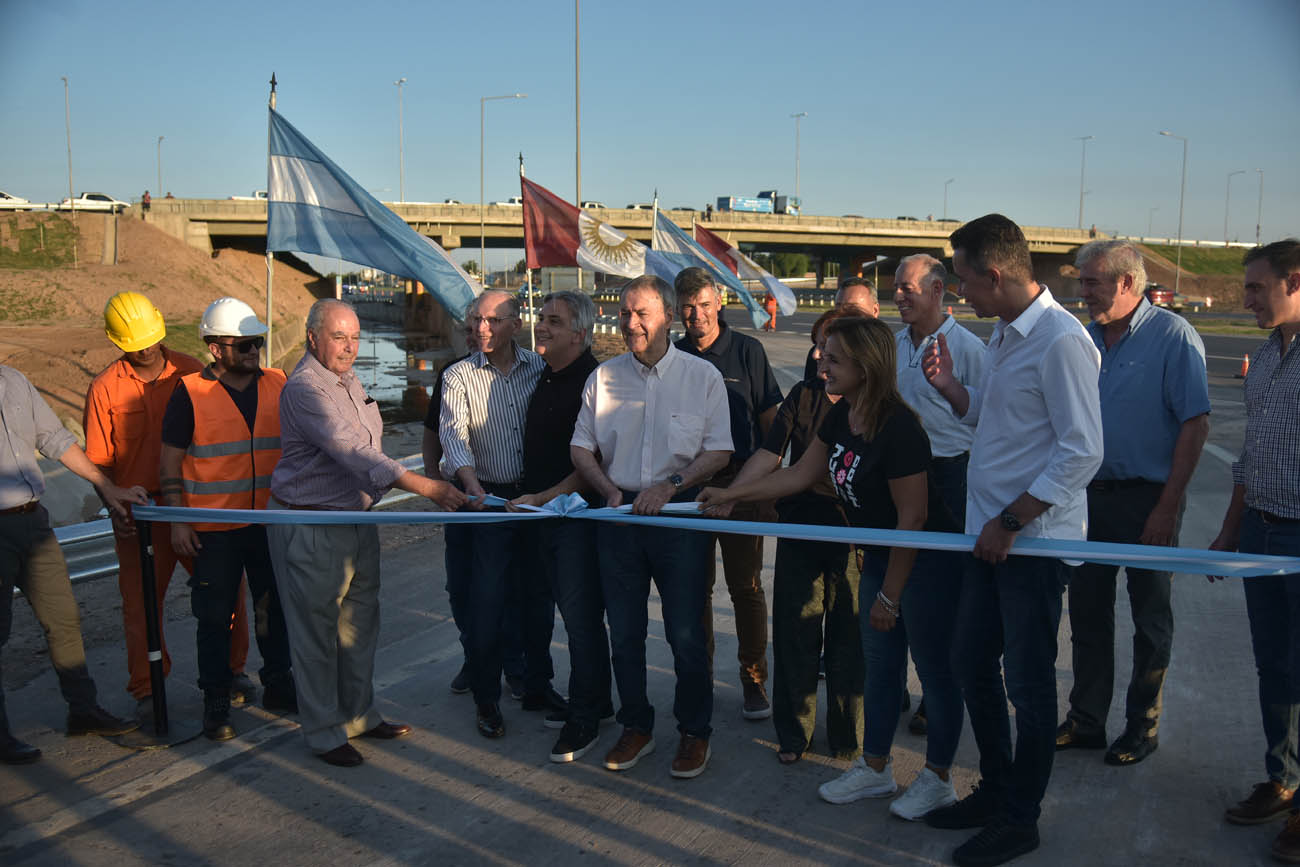 Inauguran acceso circunvalación y Rancagua con la presencia del Gobernador Juan Schiaretti y el Intendente Martin Llaryora (Facundo Luque / La Voz)
