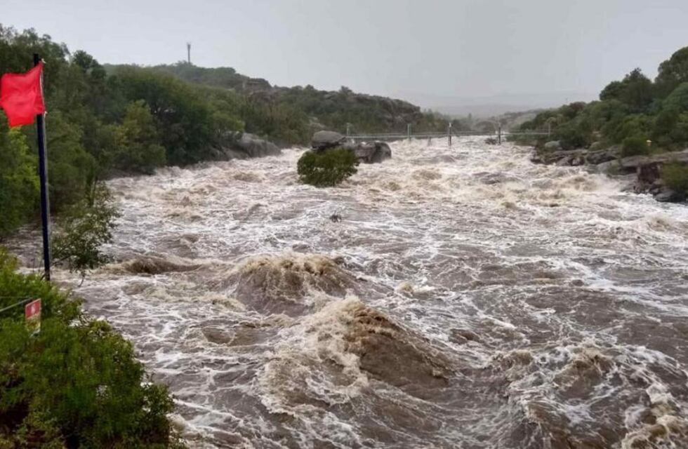 La creciente llegó a los ríos de Punilla y hay evacuados