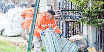 Ushuaia: realizaron jornada de limpieza en los barrios Felipe Varela y Latinoamericano