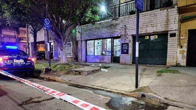 El ataque ocurrió hacia las 20 sobre bulevar Seguí y Constitución.