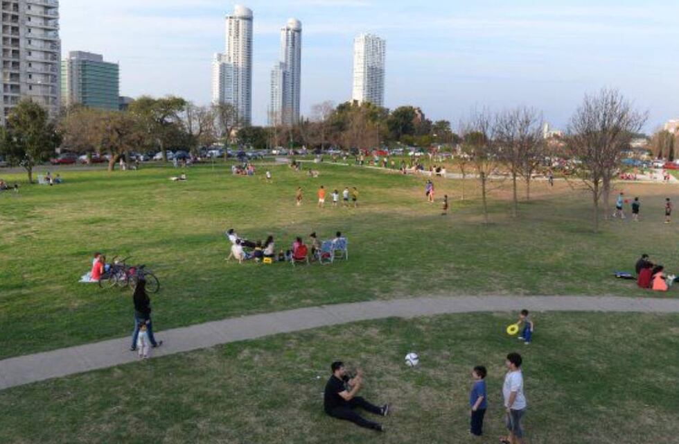 Piden instalar baños químicos en el parque Scalabrini Ortiz
