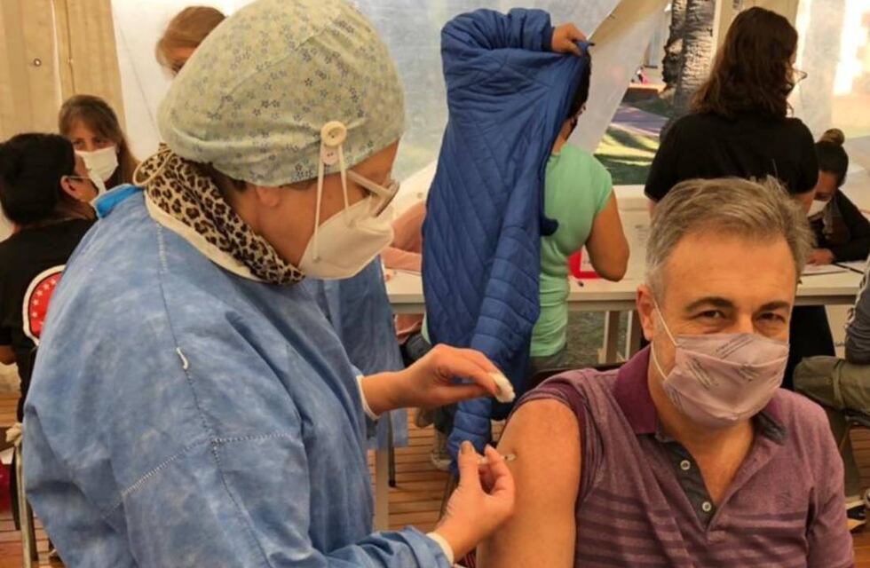 Se vacunó el intendente Luis Castellano: recibió la Sputnik V