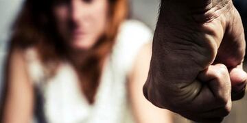 La mujer fue violada y golpeada en varias ocasiones por el hombre que la tenia secuestrada.