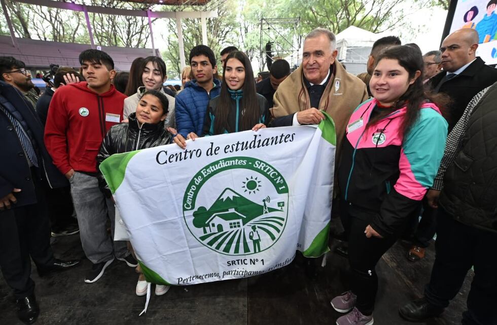 Osvaldo Jaldo puso en marcha la Agenda Joven Legislativa