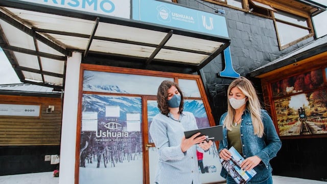 La oficina de turismo de la ciudad de Ushuaia reanudó la atención al público.