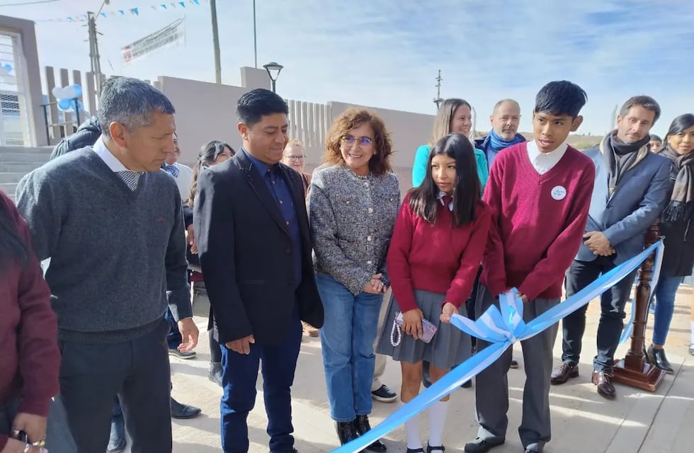 Quedó inaugurado en la Puna jujeña un moderno edificio para un colegio