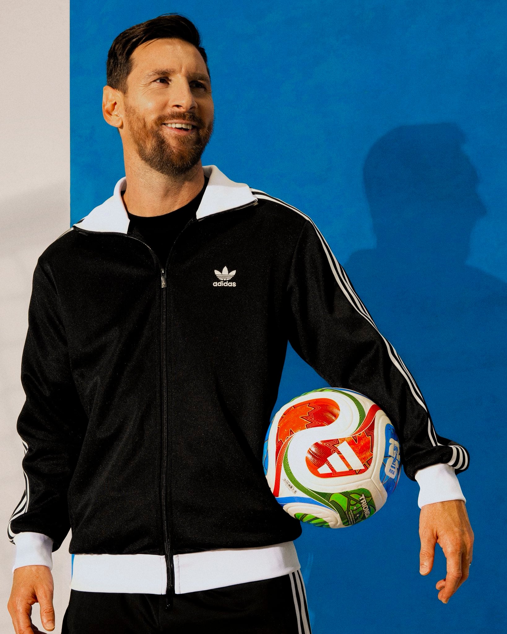 Lionel Messi presentó TRIONDA, la pelota oficial del Mundial 2026.