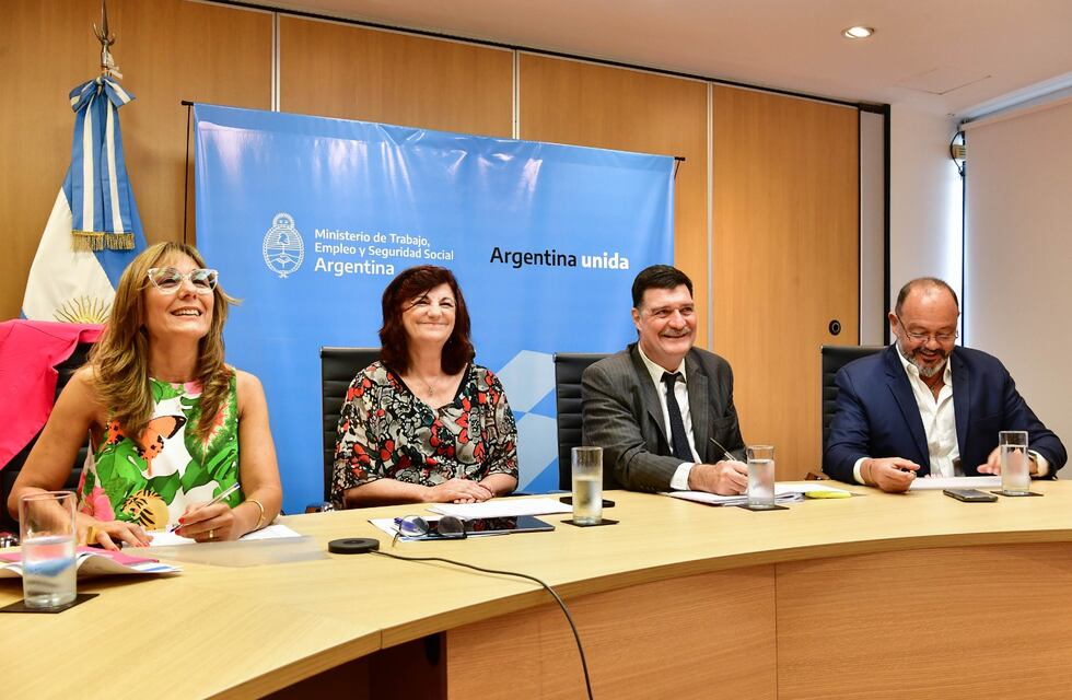 Desde abril el nuevo Salario Mínimo será de $ 80.342  y asume una fuerte pérdida del poder adquisitivo