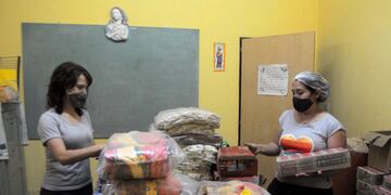 Desde La Piedad asisten a 250 familias bahienses