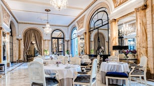 Alvear Palace Hotel se prepara para las fiestas.