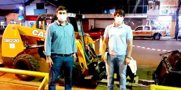La localidad de Eldorado obtuvo una Mini-Cargadora y un Camión Grúa