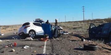 Accidente en Neuquén: tes muertos y cinco heridos por un choque frontal en Chocón Medio