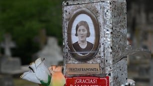 Los restos de "La Ramonita" se encuentran en el cementerio San Vicente de la Capital.