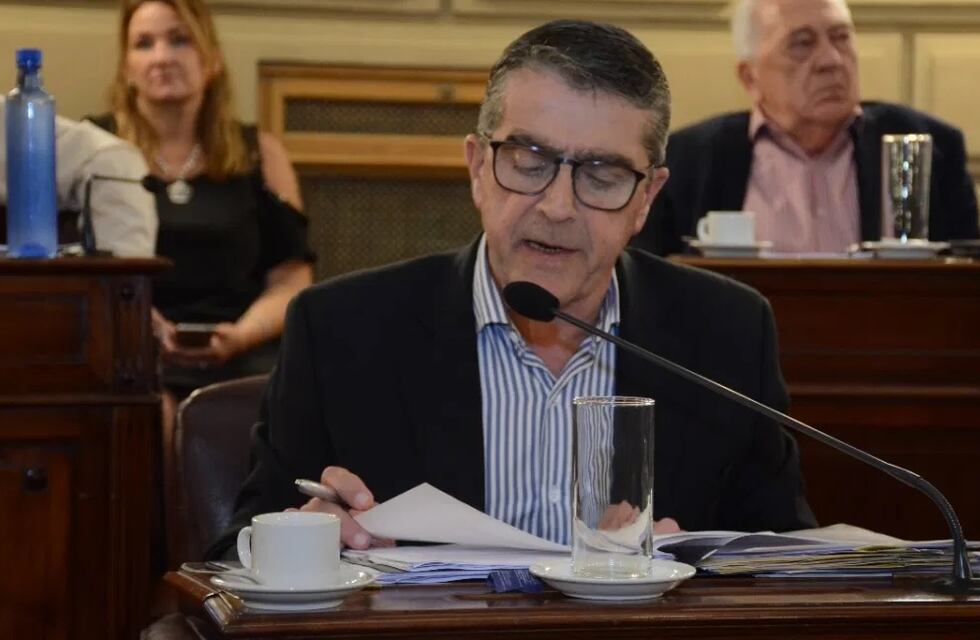 “Vine por mis propios medios”, dijo Armando Traferri al presentarse ante la Justicia