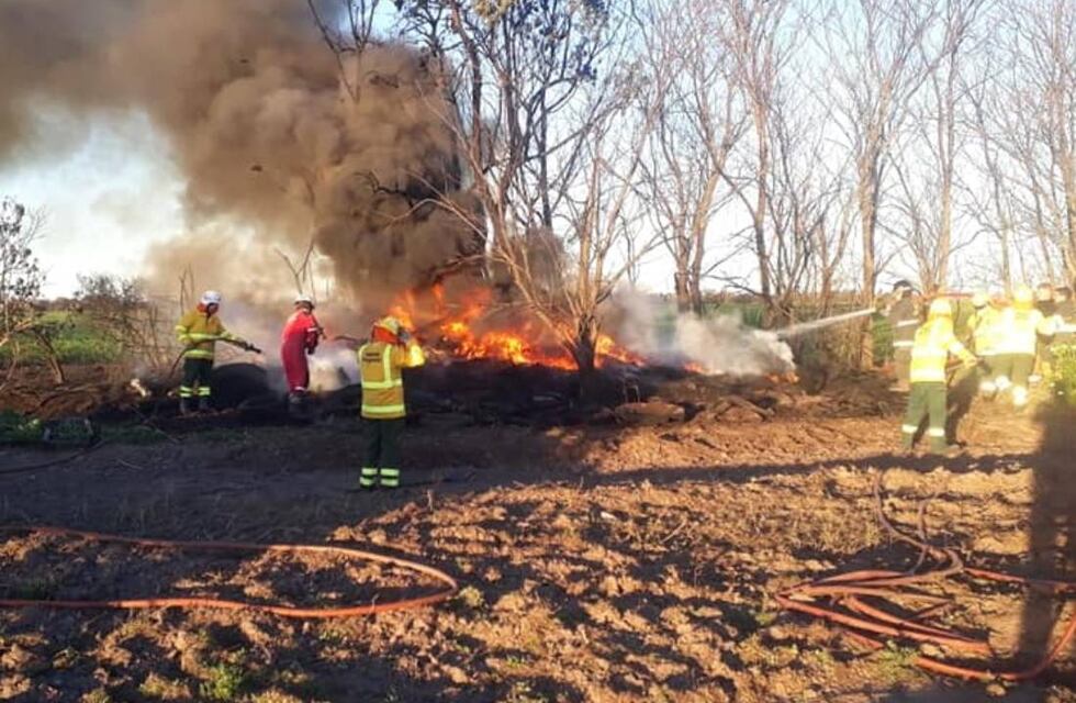 Incendio en un campo, al norte de la ciudad