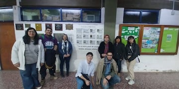 Estudiantes terciarios recorrieron Espacios de Memoria en Punta Alta.