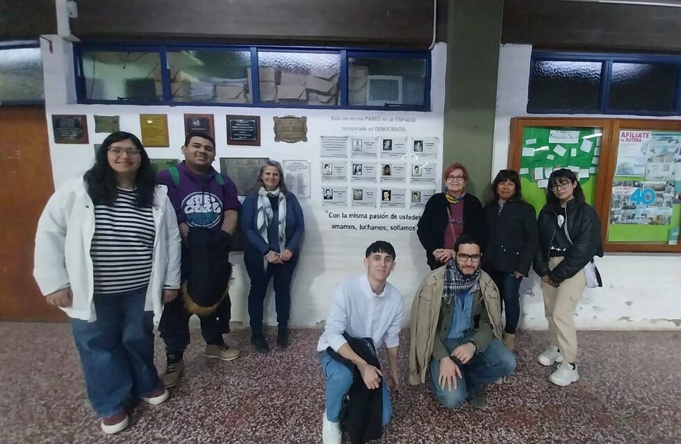 Estudiantes terciarios recorrieron Espacios de Memoria en Punta Alta