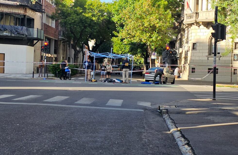 Choque fatal en Rosario: motociclista murió a la madrugada en Paseo Pellegrini