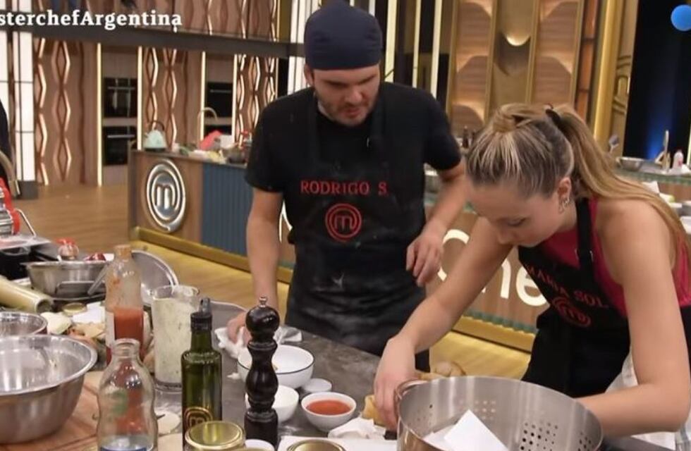 Momento crítico de Rodrigo Salcedo en MasterChef: quien le ayudó a terminar con sus empanadas