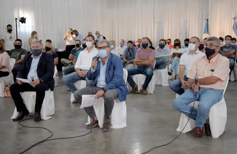 El Ministro Sergio Busso entregó incentivos del Programa Buenas Prácticas Agropecuarias 2020