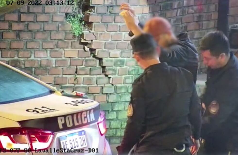 Detienen a individuo por intentar robar automóviles en Posadas