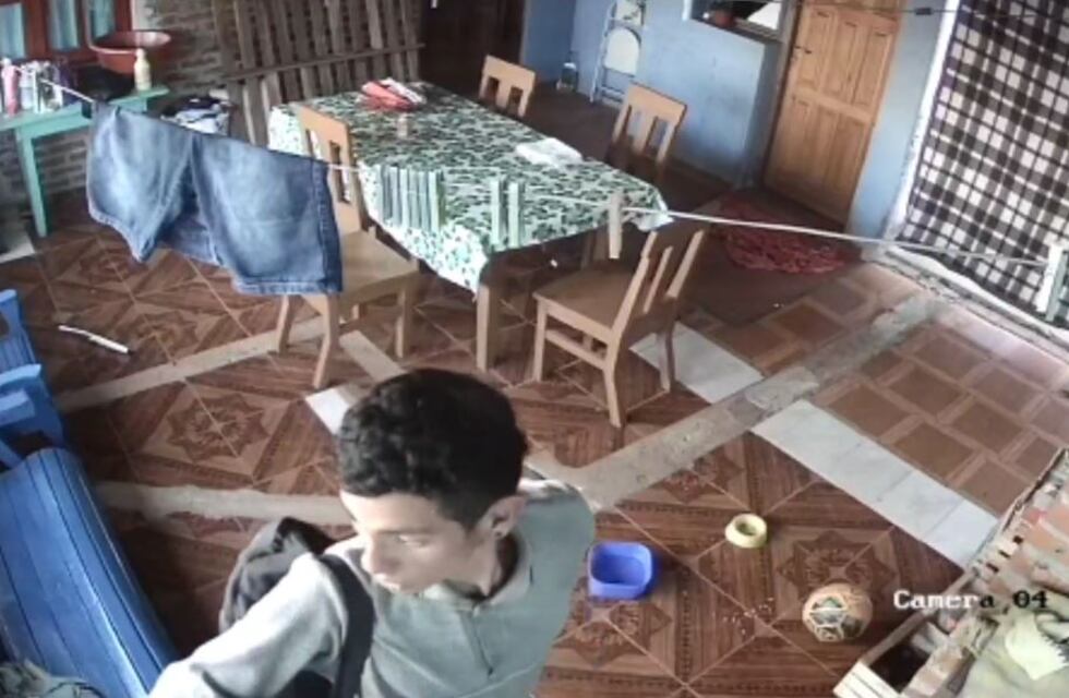 Eldorado: cámara de seguridad de una vivienda captó la secuencia de un robo