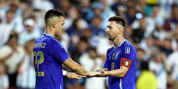 Lautaro Martínez y Messi, figuras de Argentina. (ESPN).