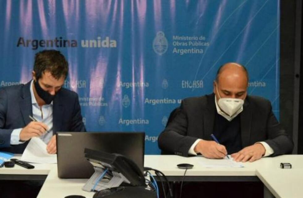 Se realizarán obras de agua y cloacas por $3850 millones en el interior tucumano