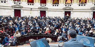 La reaccion de la oposición frente a las modificaciones de la Ley ómnibus