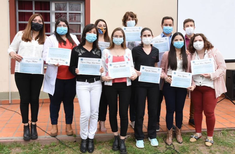 Acto de colación de egresados de Residencias y Concurrencias del Hospital