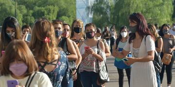 Hubo más pacientes recuperados que casos nuevos en Mendoza.
